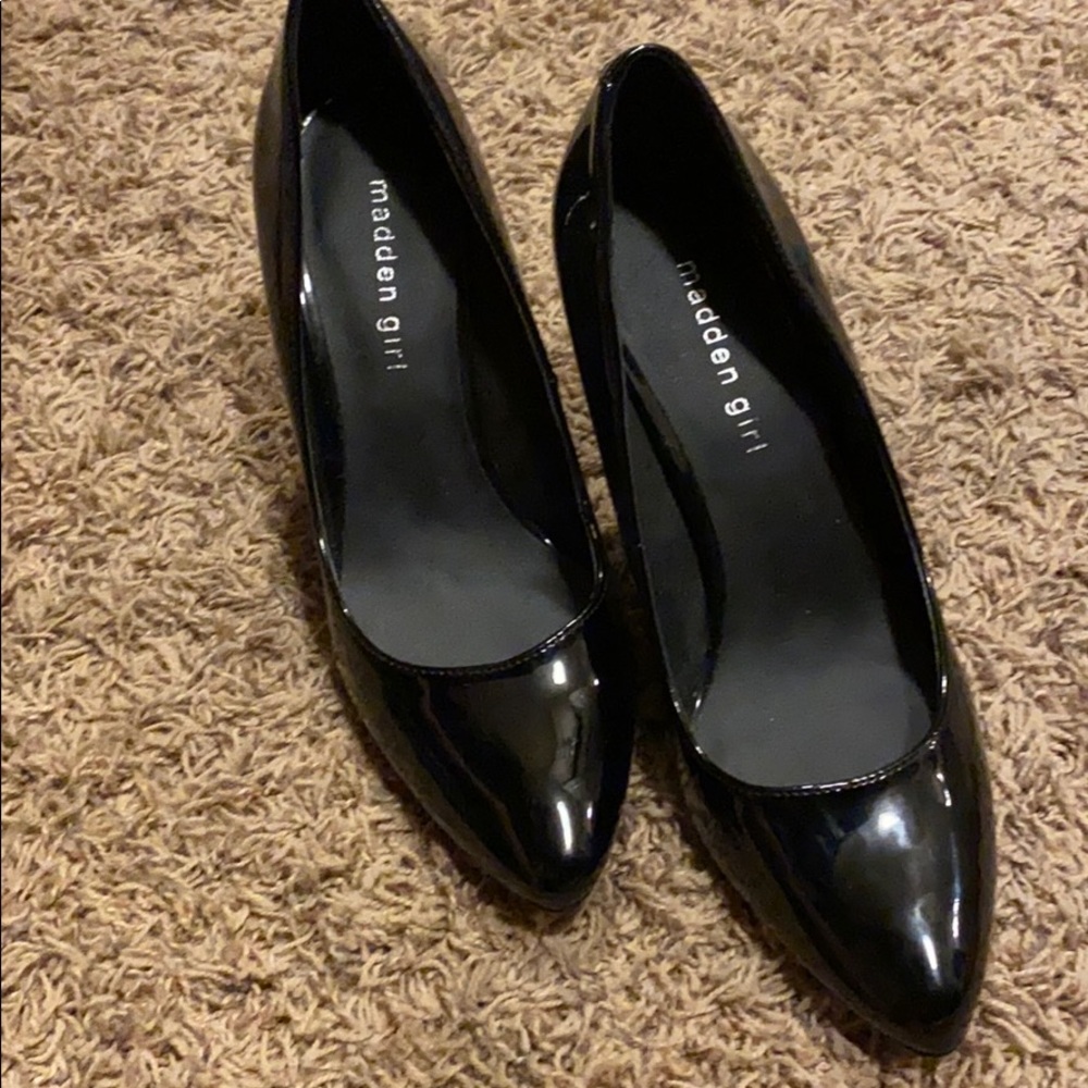 black steve madden heels